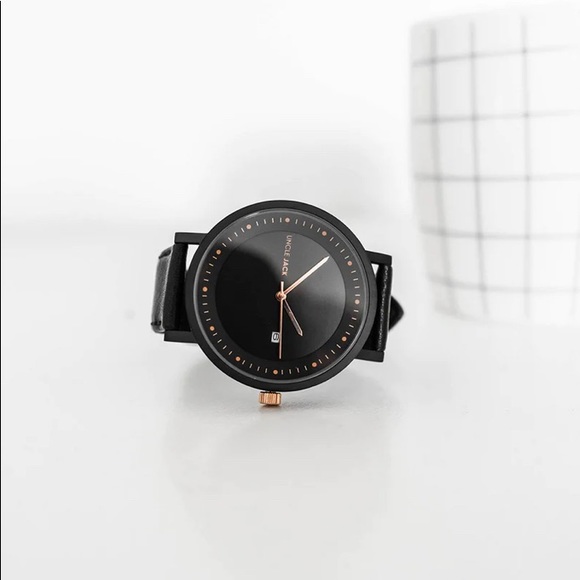 ✨HOST PICK✨ Uncle Jack watch - Black|Gold - Picture 2 of 6